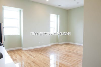 Roxbury Apartment for rent 1 Bedroom 1 Bath Boston - $2,200