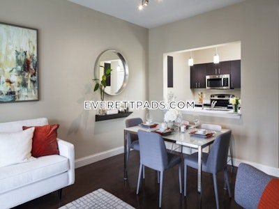 Everett 1 Bed 1 Bath - $2,500