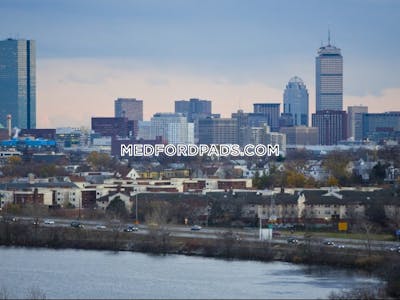 Medford 1 Bed 1 Bath MEDFORD  Wellington - $2,446