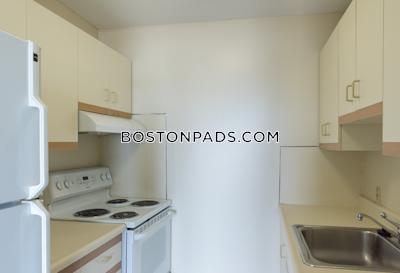 Brookline Apartment for rent 2 Bedrooms 1 Bath  Boston University - $3,515
