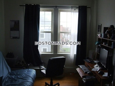 Somerville Apartment for rent 3 Bedrooms 1 Bath  Winter Hill - $2,750