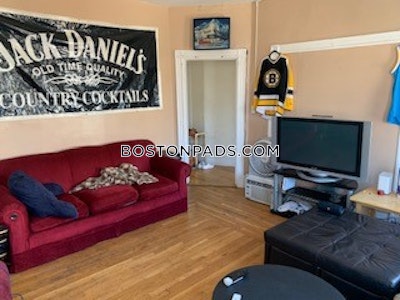 Mission Hill 5 Beds 2 Baths Boston - $6,500