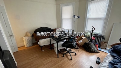 Mission Hill 4 Beds 2 Baths Boston - $5,150