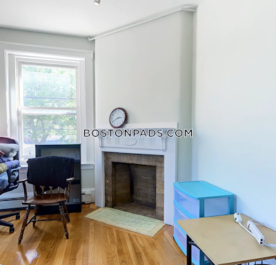 Somerville 4 Beds 1.5 Baths  Winter Hill - $4,485