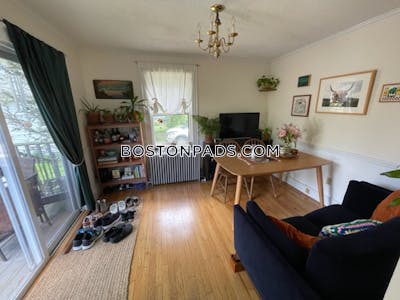 Newton Apartment for rent 2 Bedrooms 1 Bath  West Newton - $3,850