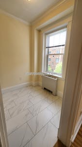 Cambridge Apartment for rent 1 Bedroom 1 Bath  Harvard Square - $3,120 No Fee