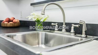 Braintree Apartment for rent 1 Bedroom 1 Bath - $2,420