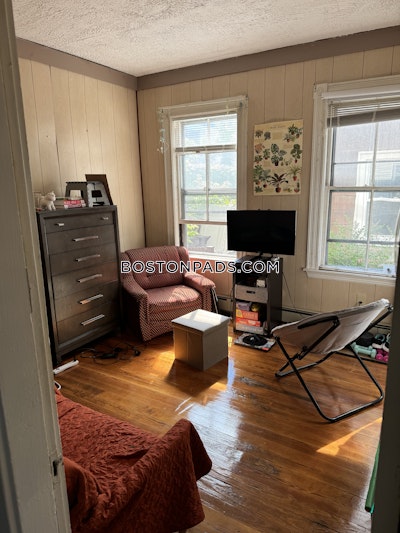 Cambridge Apartment for rent 3 Bedrooms 1 Bath  Inman Square - $3,600