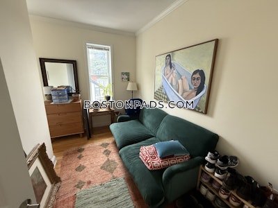 Cambridge 2 Bed 1 Bath CAMBRIDGE  Harvard Square - $3,875 No Fee