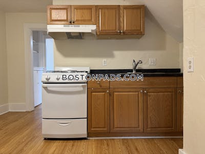 Somerville Apartment for rent 2 Bedrooms 1 Bath Dali/ Inman Squares - $2,700