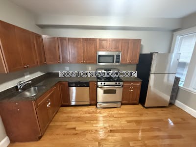 Dorchester Apartment for rent 4 Bedrooms 2 Baths Boston - $3,600 50% Fee