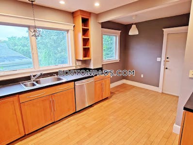 Brookline Apartment for rent 3 Bedrooms 1 Bath  Washington Square - $4,500 50% Fee