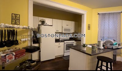 Brighton 4 Beds 2 Baths Boston - $4,650
