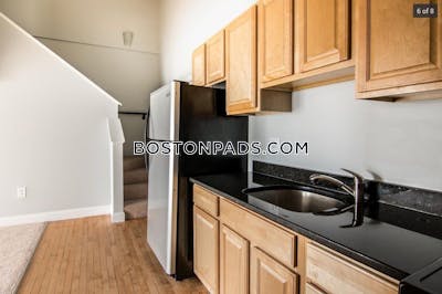 Worcester 2 bedroom 1 baths in Worcester - $1,975 No Fee
