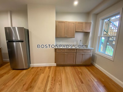 Stoughton 2 bedroom 1 baths in STOUGHTON - $2,500 No Fee