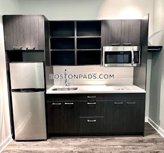 Worcester Studio 1 baths in Worcester - $1,250 No Fee