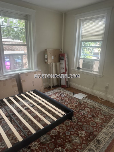 Brookline Apartment for rent 1 Bedroom 1 Bath  Coolidge Corner - $2,600 No Fee