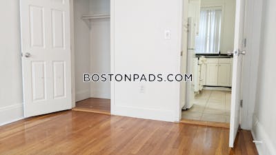 Fenway/kenmore Apartment for rent 1 Bedroom 1 Bath Boston - $3,200 50% Fee